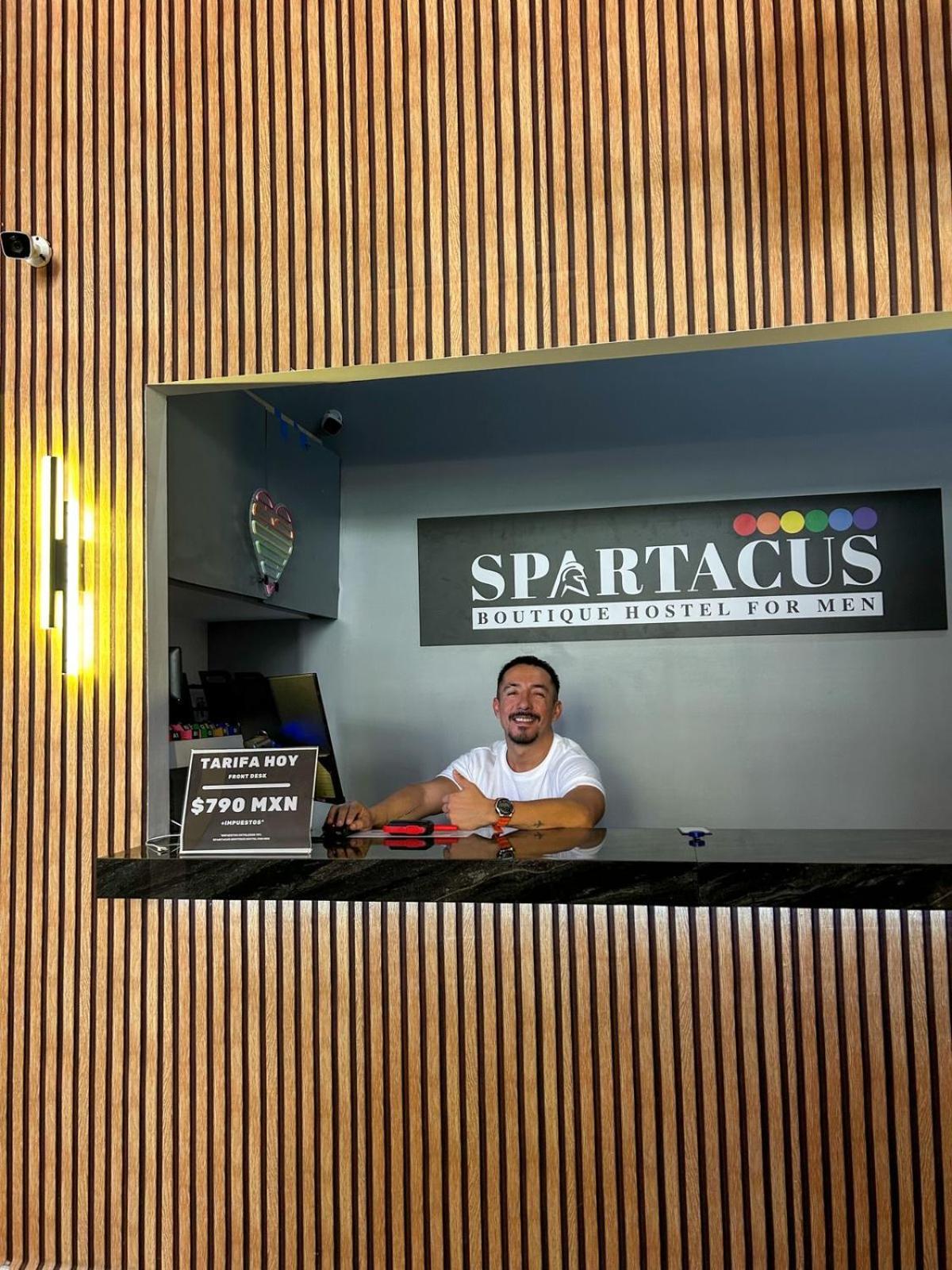 Spartacus Hostel Boutique For Men Puerto Vallarta Eksteriør bilde