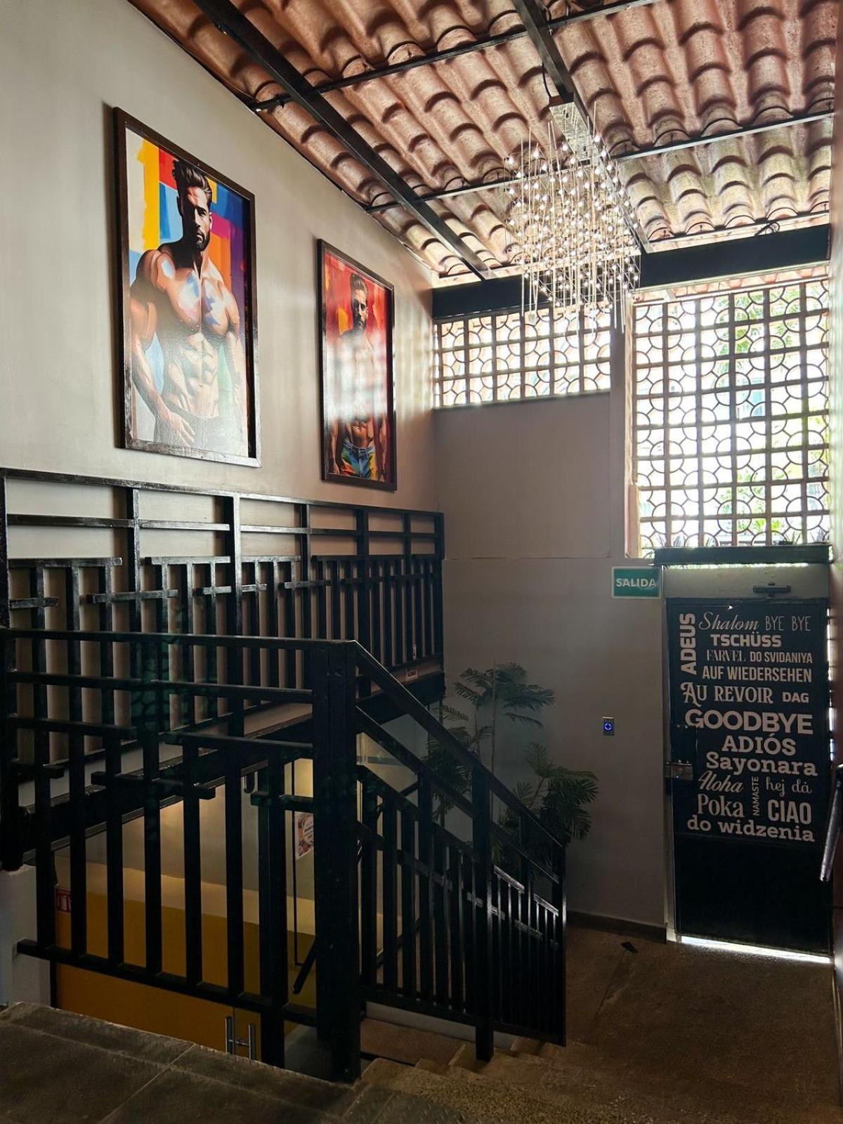Spartacus Hostel Boutique For Men Puerto Vallarta Eksteriør bilde
