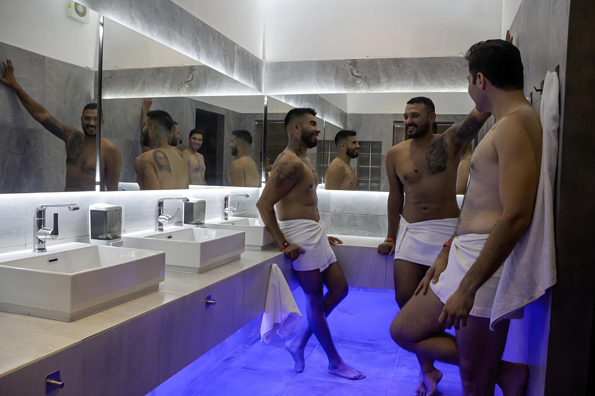 Spartacus Hostel Boutique For Men Puerto Vallarta Eksteriør bilde